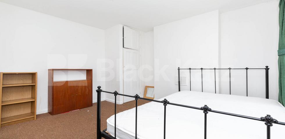 Spacious three double bedroom property in an amazing location Torriano Avenue, Kentish Town